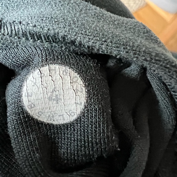 Lululemon Align High Rise Leggings 25”- Size 4 Grey - Picture 6 of 7